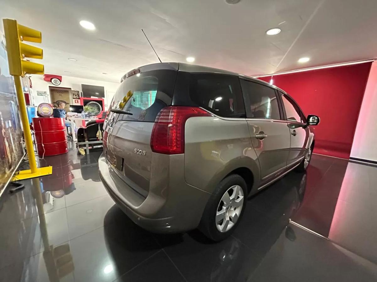 peugeot-5008-2010-diesel-1560cc