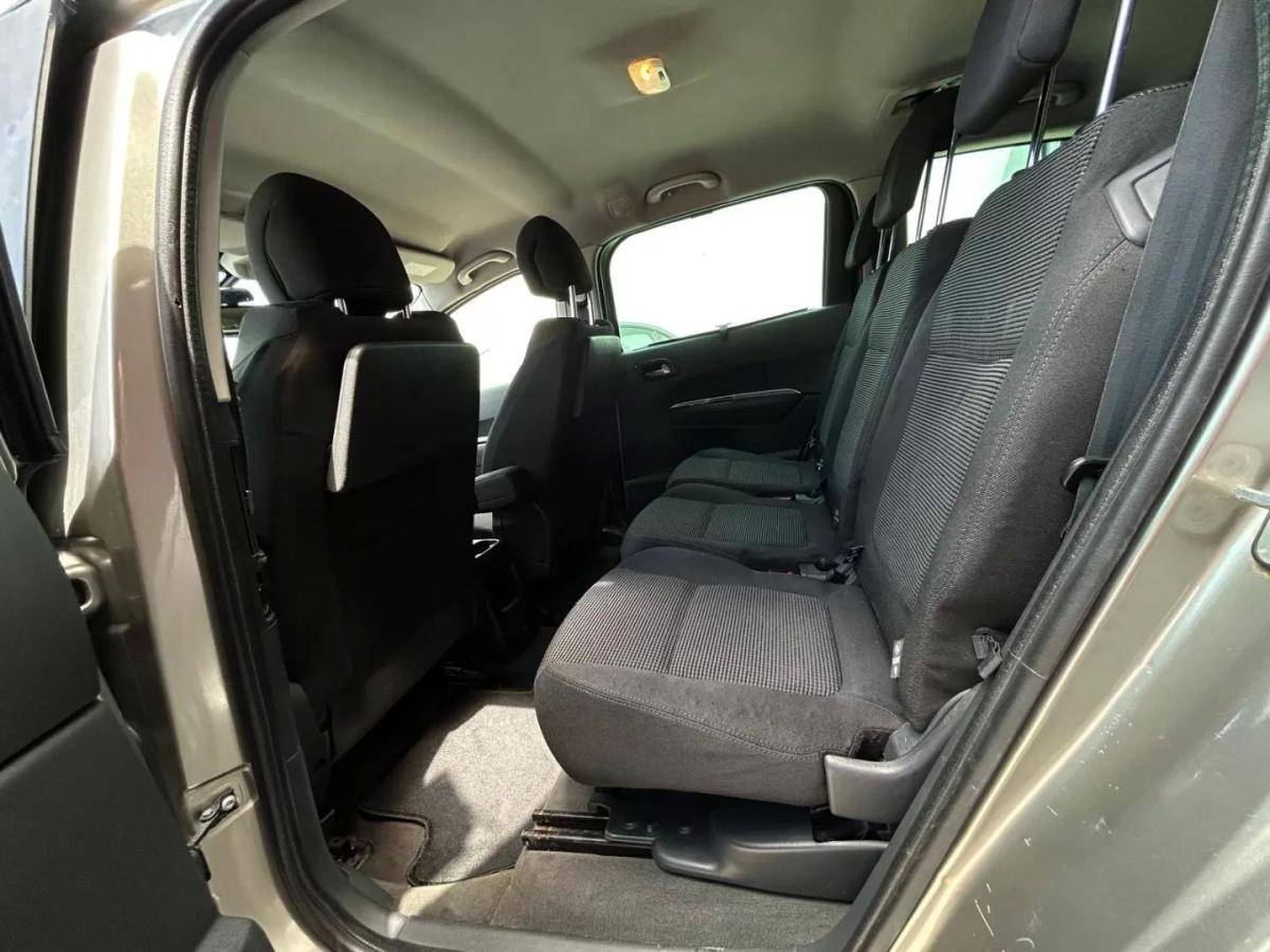 peugeot-5008-2010-diesel-1560cc