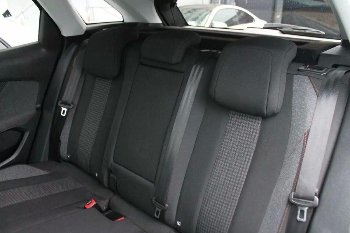peugeot-3008-2018-diesel-1560cc