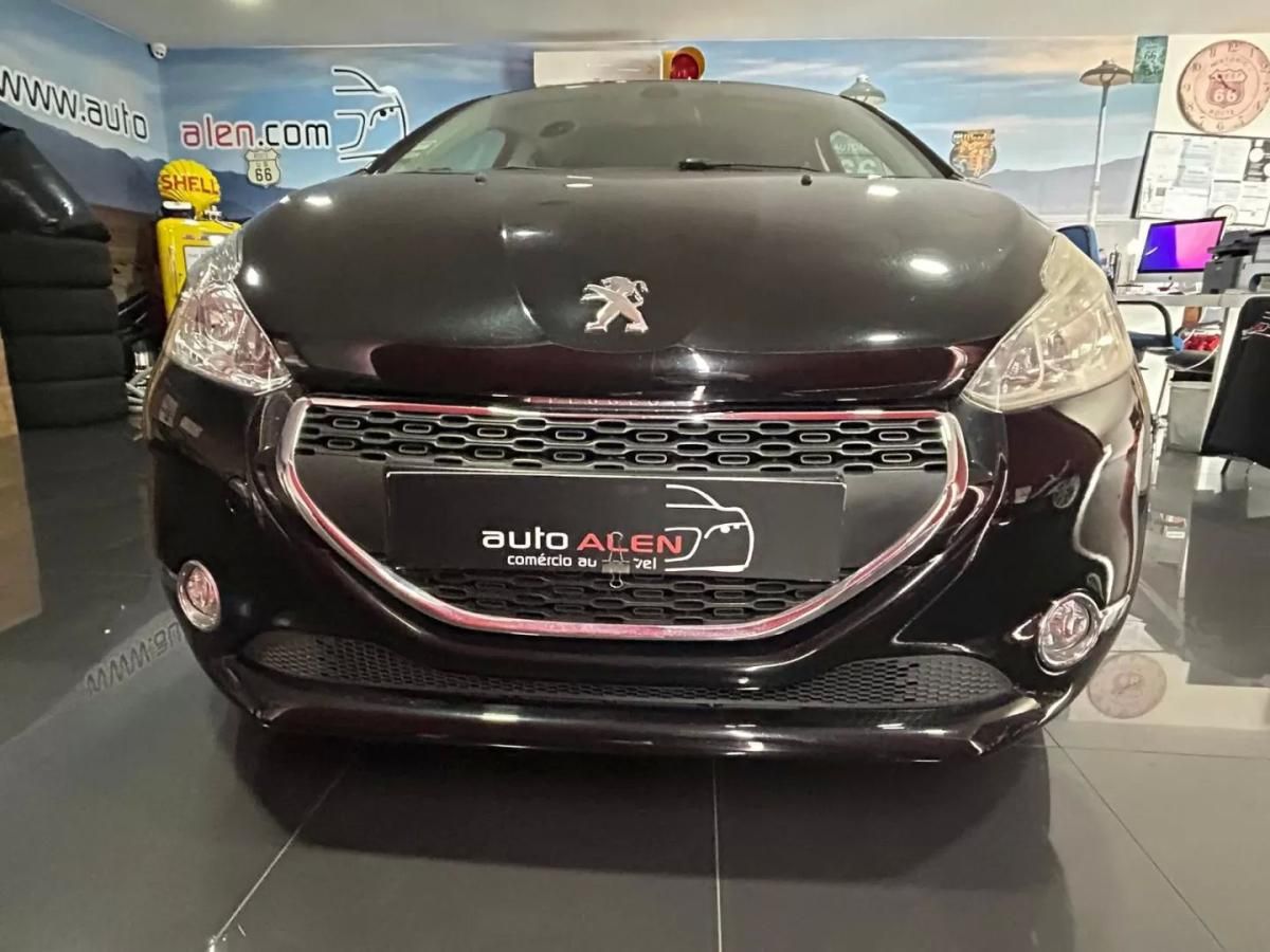 peugeot-208-2014-gasolina-1199cc
