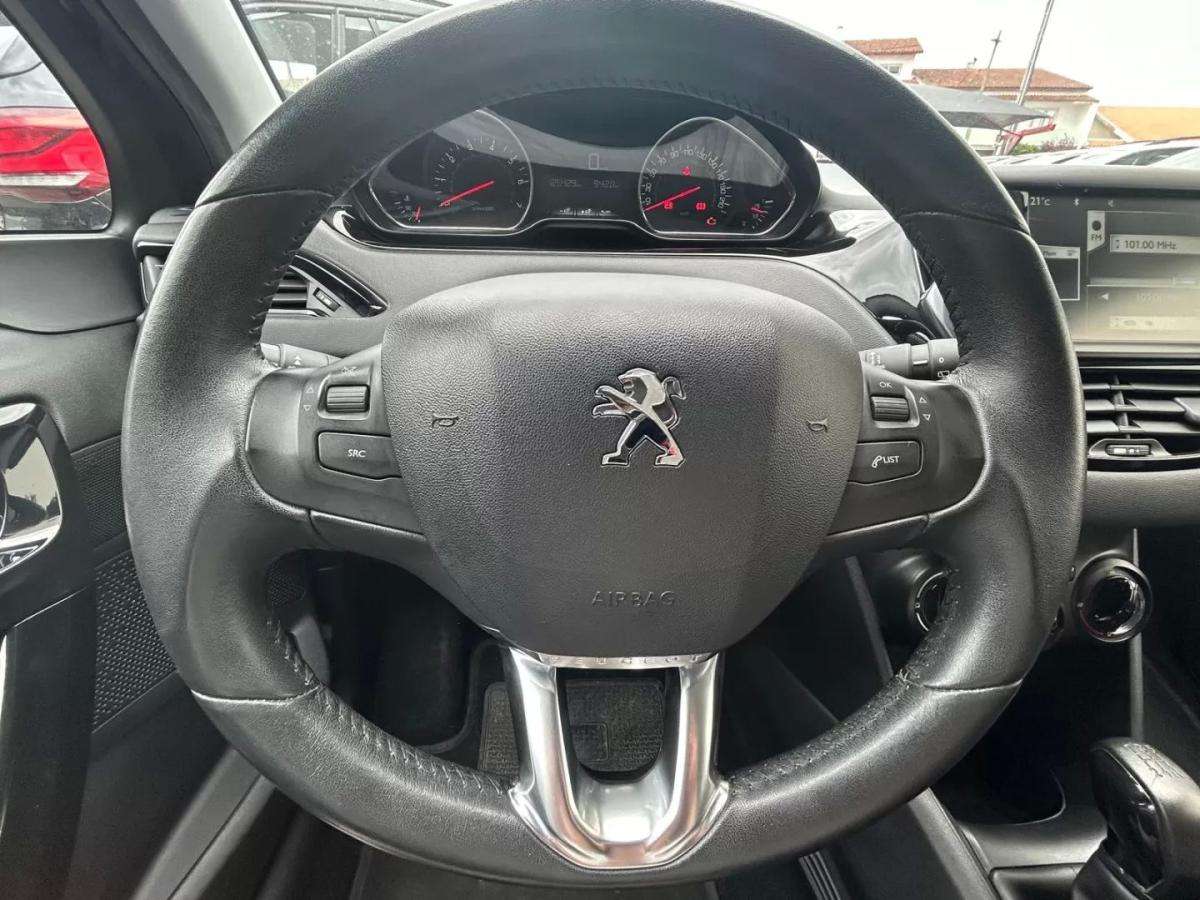 peugeot-208-2014-gasolina-1199cc