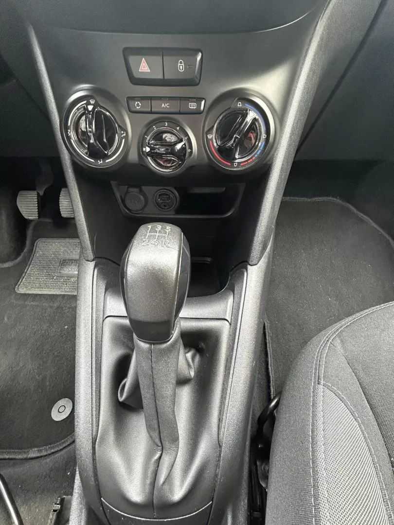 peugeot-208-2014-gasolina-1199cc