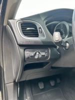 volvo-v40-cross-country-2014-diesel-1560cc