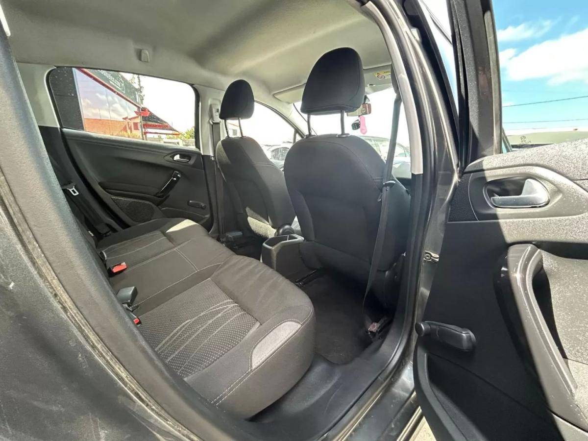peugeot-208-2014-diesel-1398cc