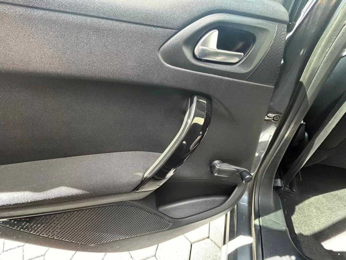 peugeot-208-2014-diesel-1398cc
