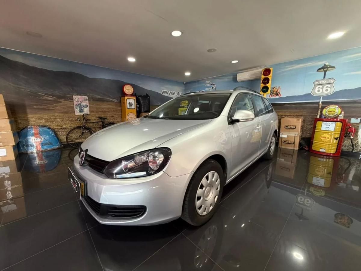 volkswagen-golf-variant-2011-diesel-1598cc