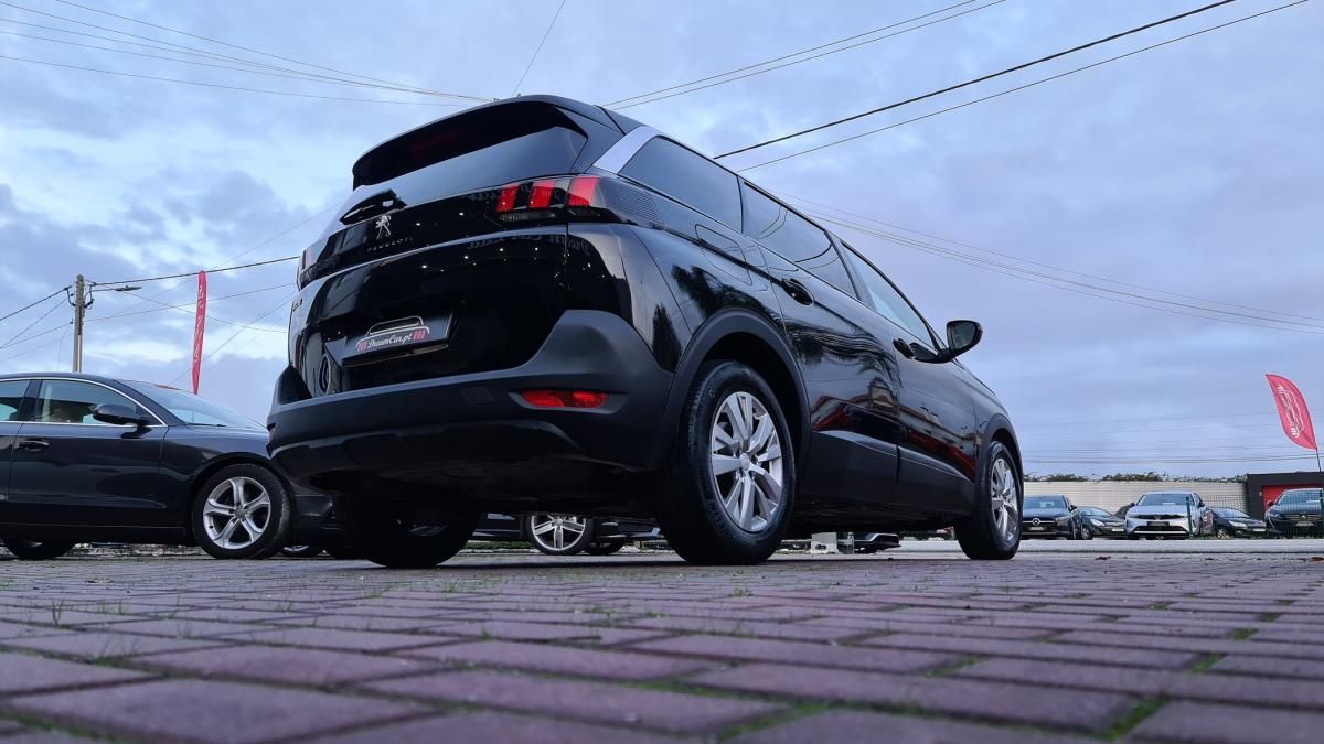 peugeot-5008-2020-diesel-1499cc
