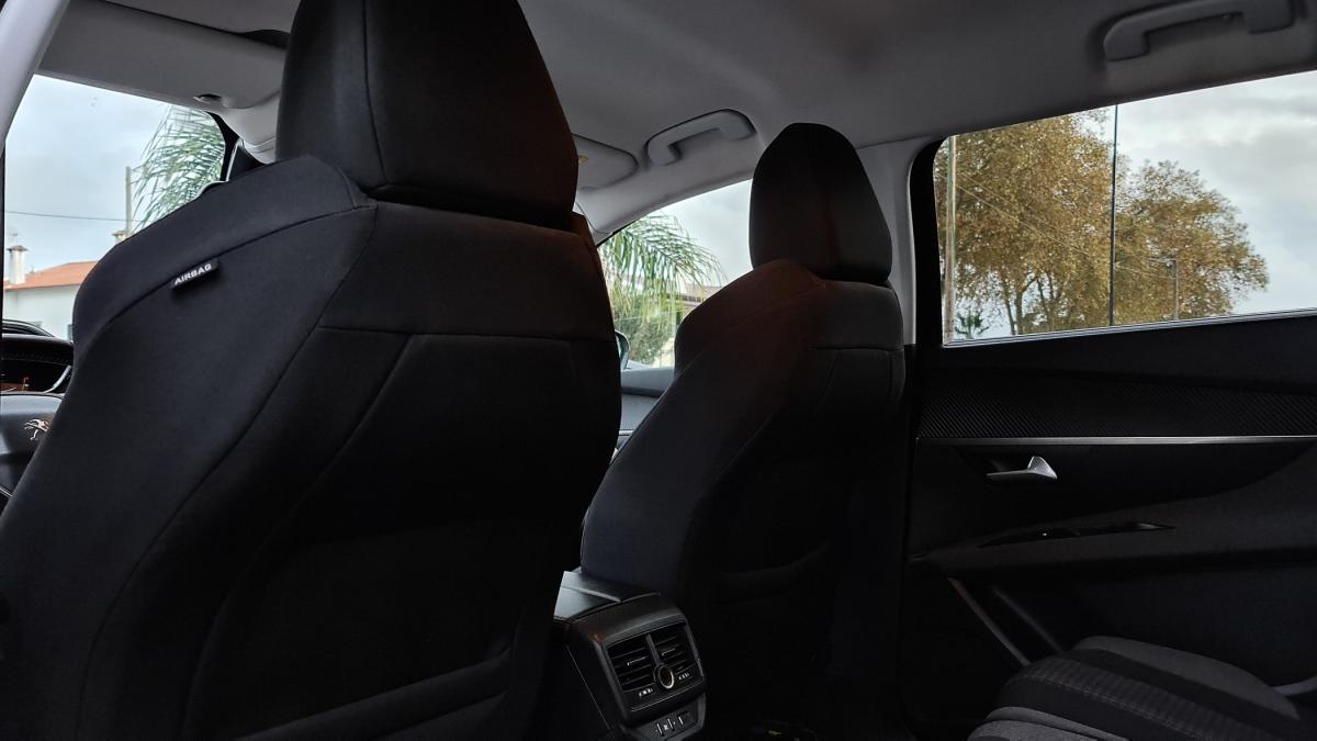 peugeot-5008-2020-diesel-1499cc