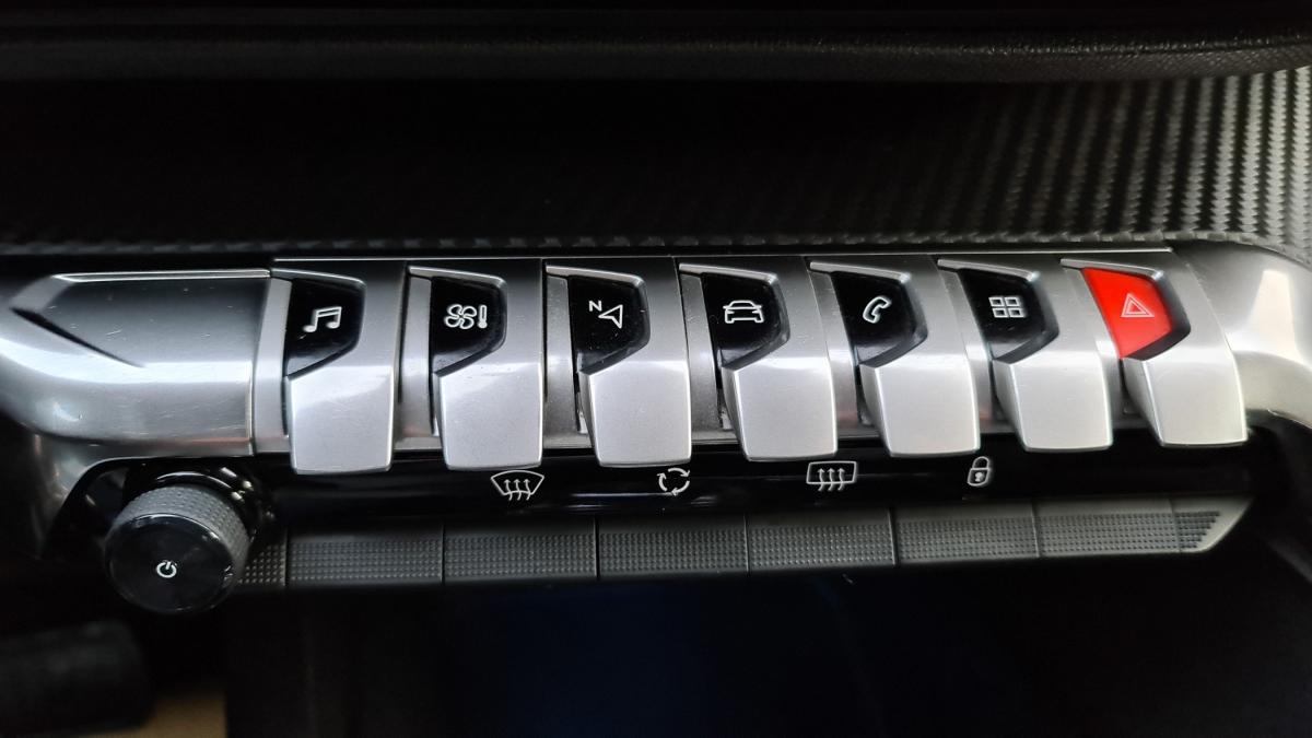 peugeot-5008-2020-diesel-1499cc