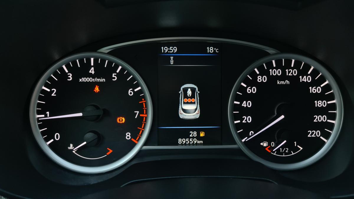 nissan-micra-2018-gasolina-898cc