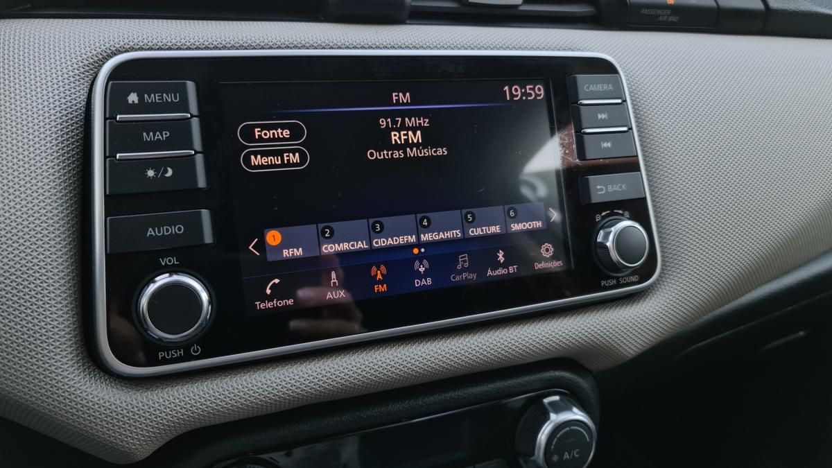 nissan-micra-2018-gasolina-898cc