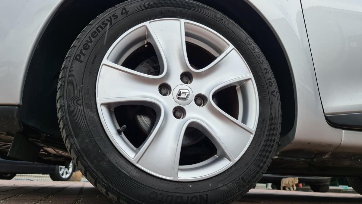renault-clio-2016-diesel-1461cc