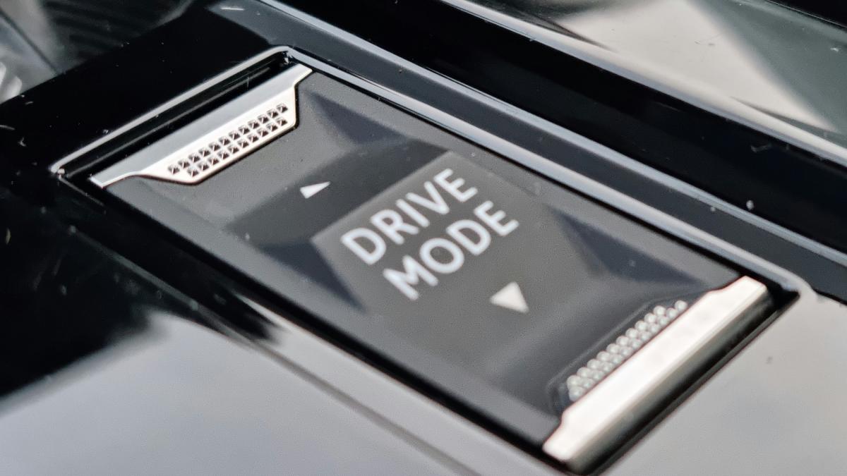 opel-astra-2022-hibrido-a-gasolina-1598cc