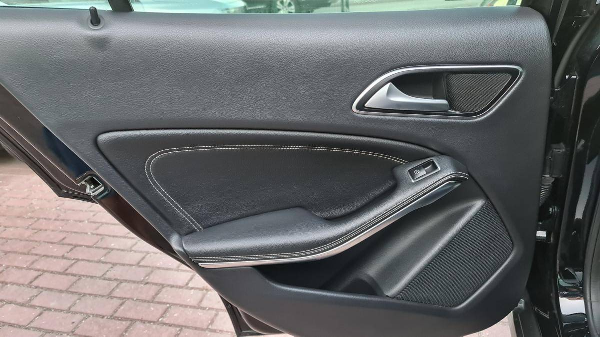 mercedes-benz-gla-2015-diesel-1461cc