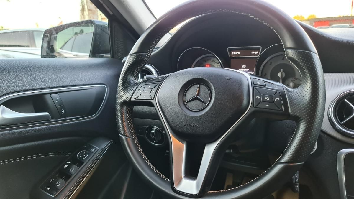 mercedes-benz-gla-2015-diesel-1461cc