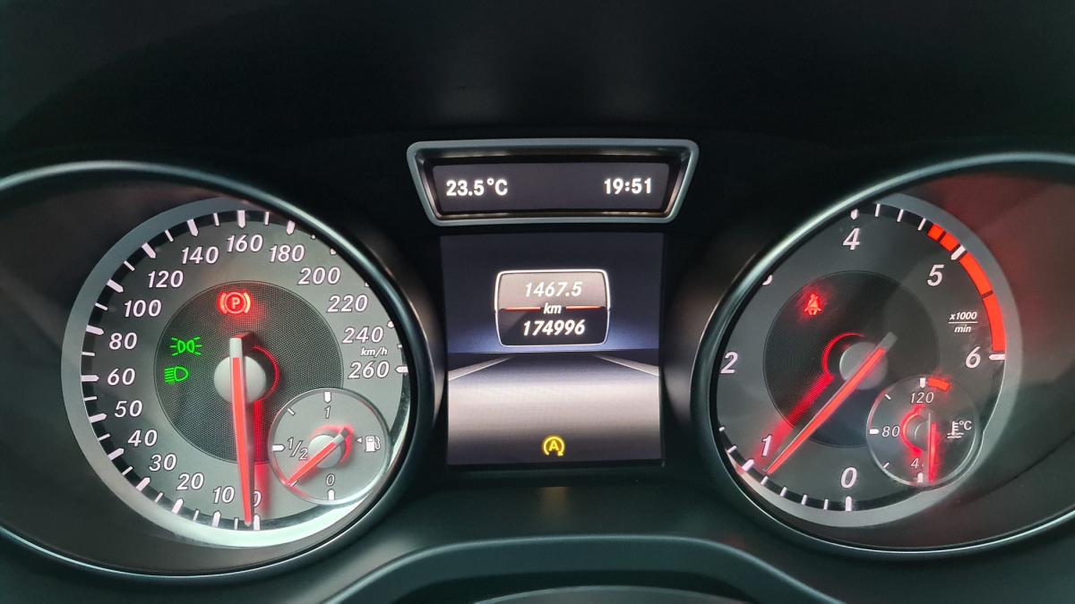 mercedes-benz-gla-2015-diesel-1461cc
