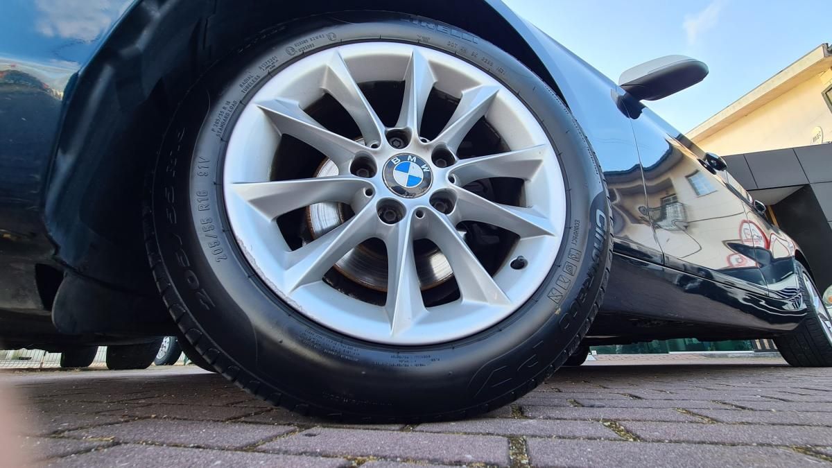 bmw-serie-1-2012-diesel-1598cc