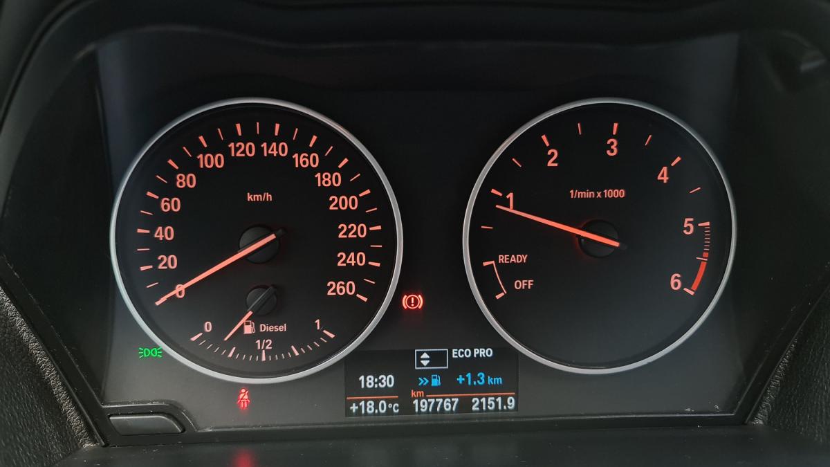 bmw-serie-1-2012-diesel-1598cc
