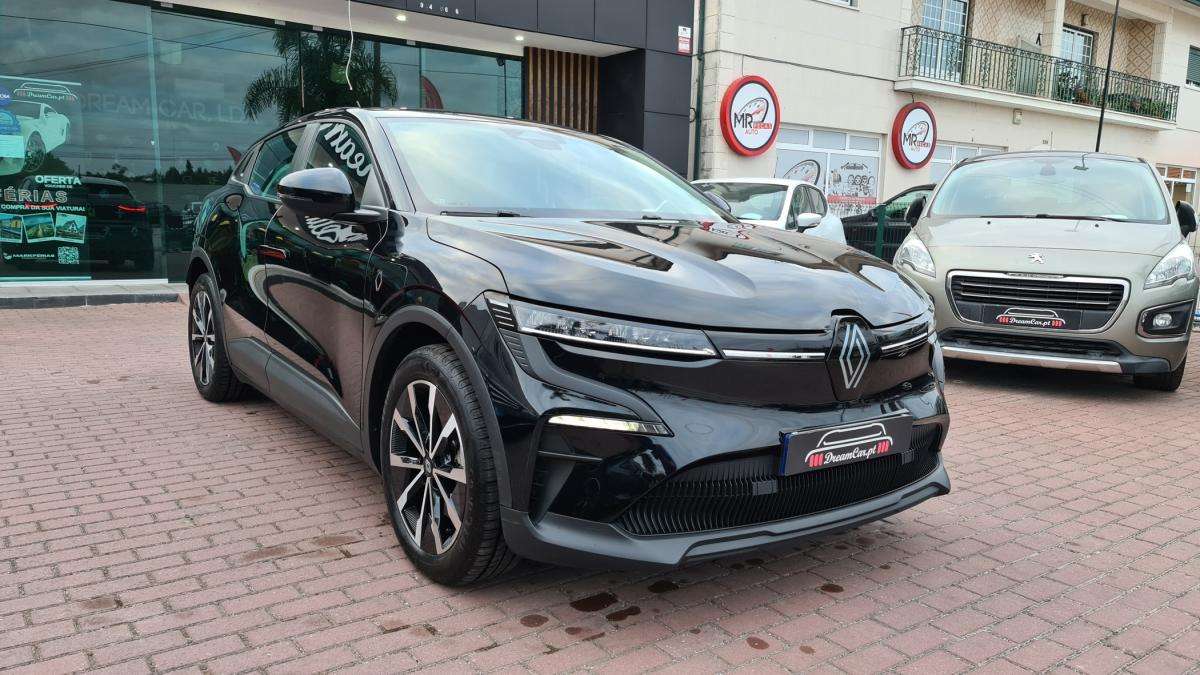 renault-megane-e-tech-2022-eletrico-0cc