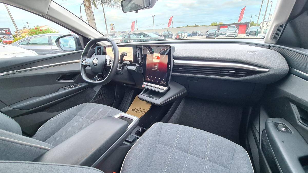 renault-megane-e-tech-2022-eletrico-0cc