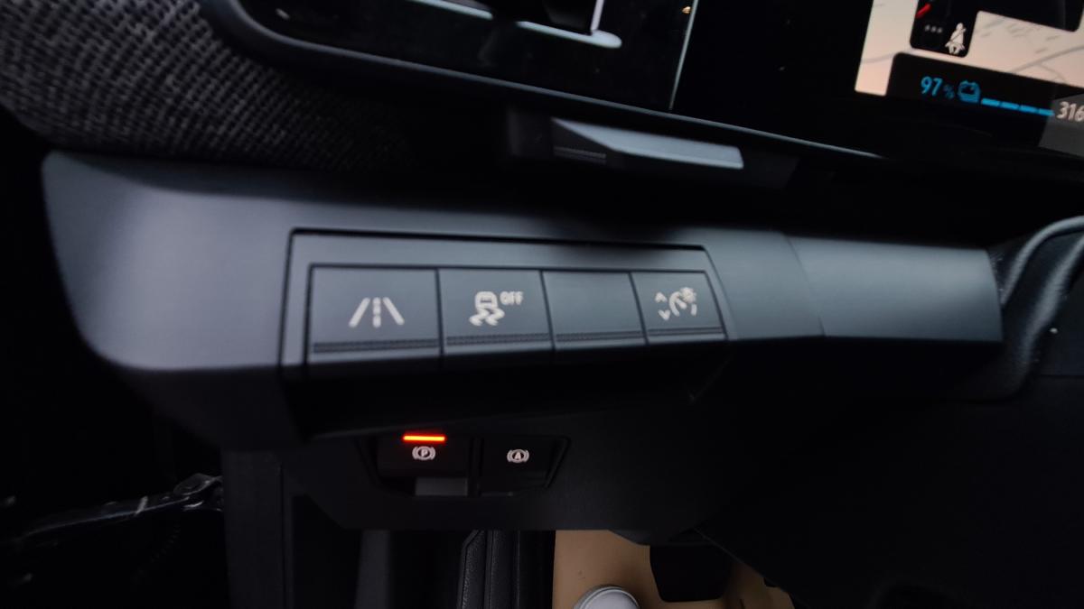 renault-megane-e-tech-2022-eletrico-0cc
