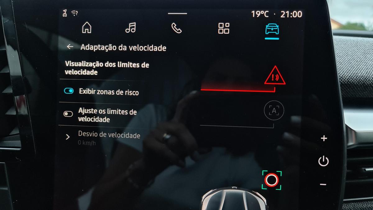 renault-megane-e-tech-2022-eletrico-0cc