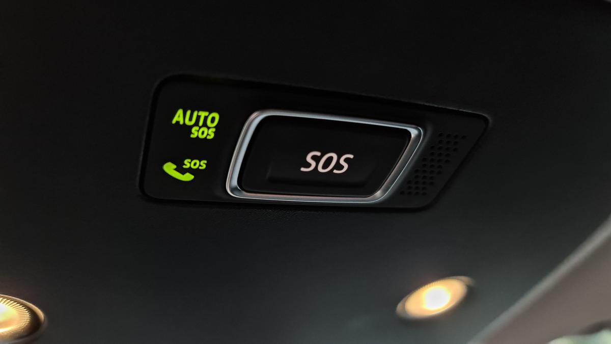 renault-megane-e-tech-2022-eletrico-0cc