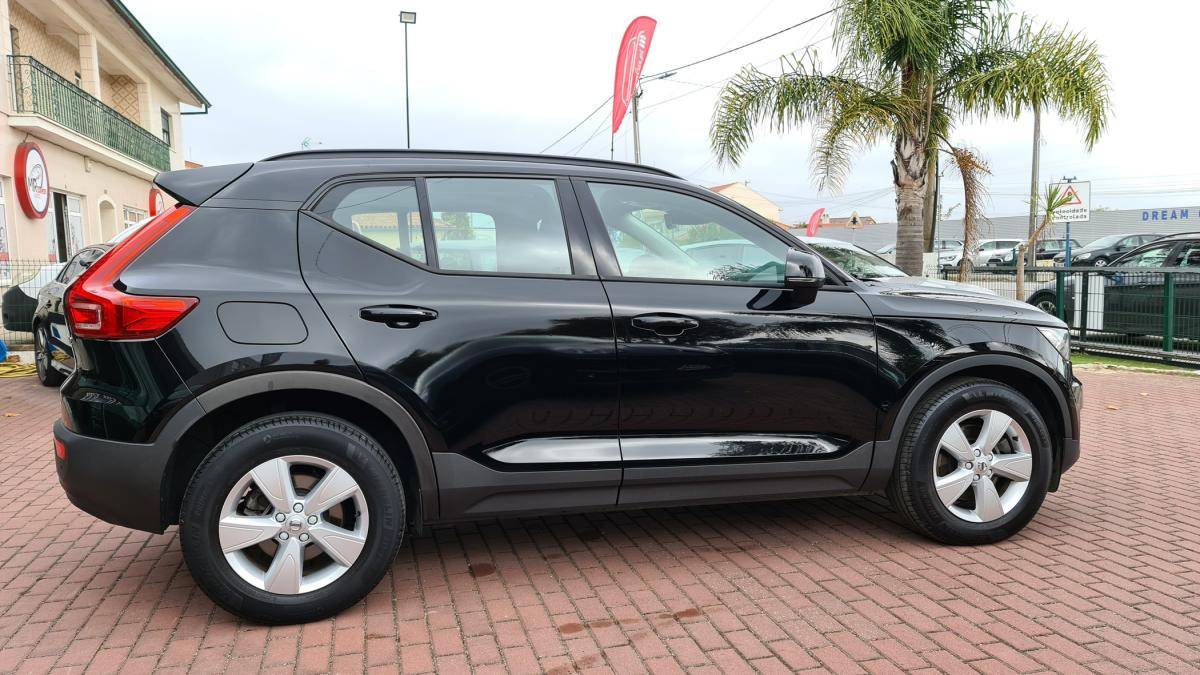 volvo-xc40-2021-gasolina-1477cc