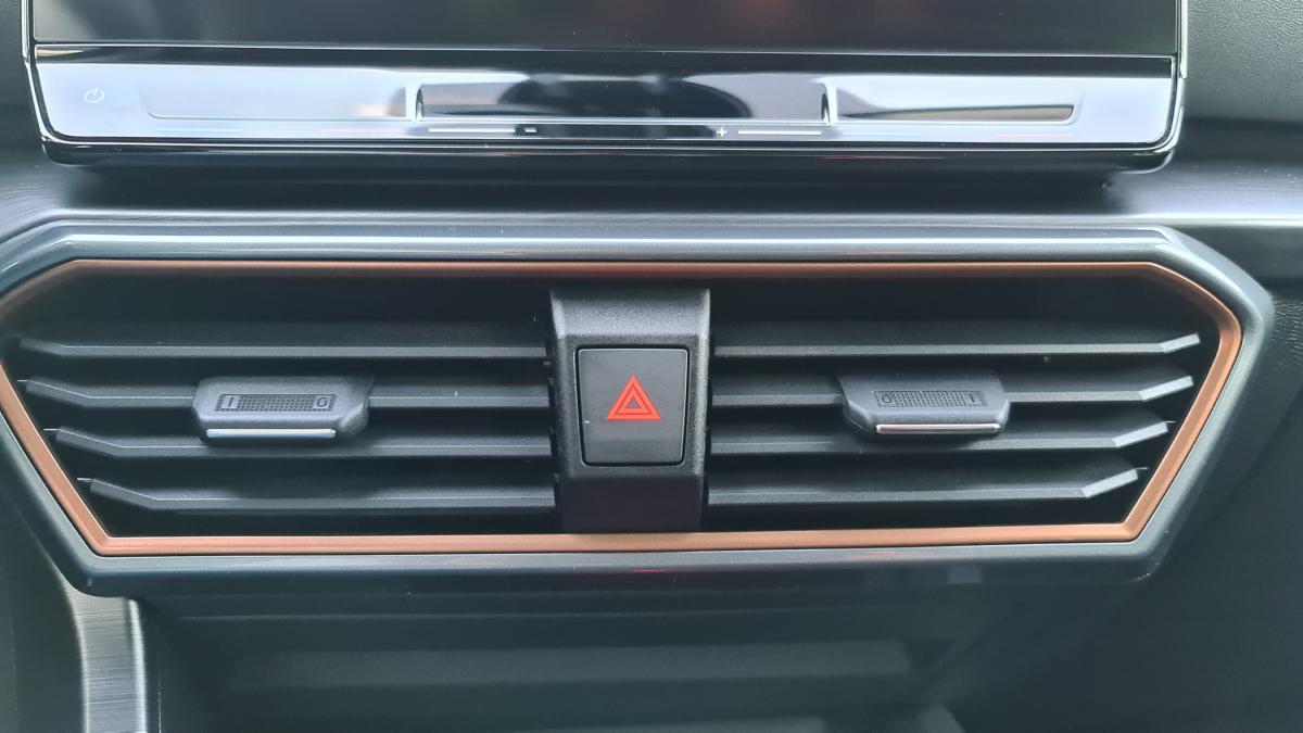 cupra-formentor-2022-hibrido-a-gasolina-1395cc
