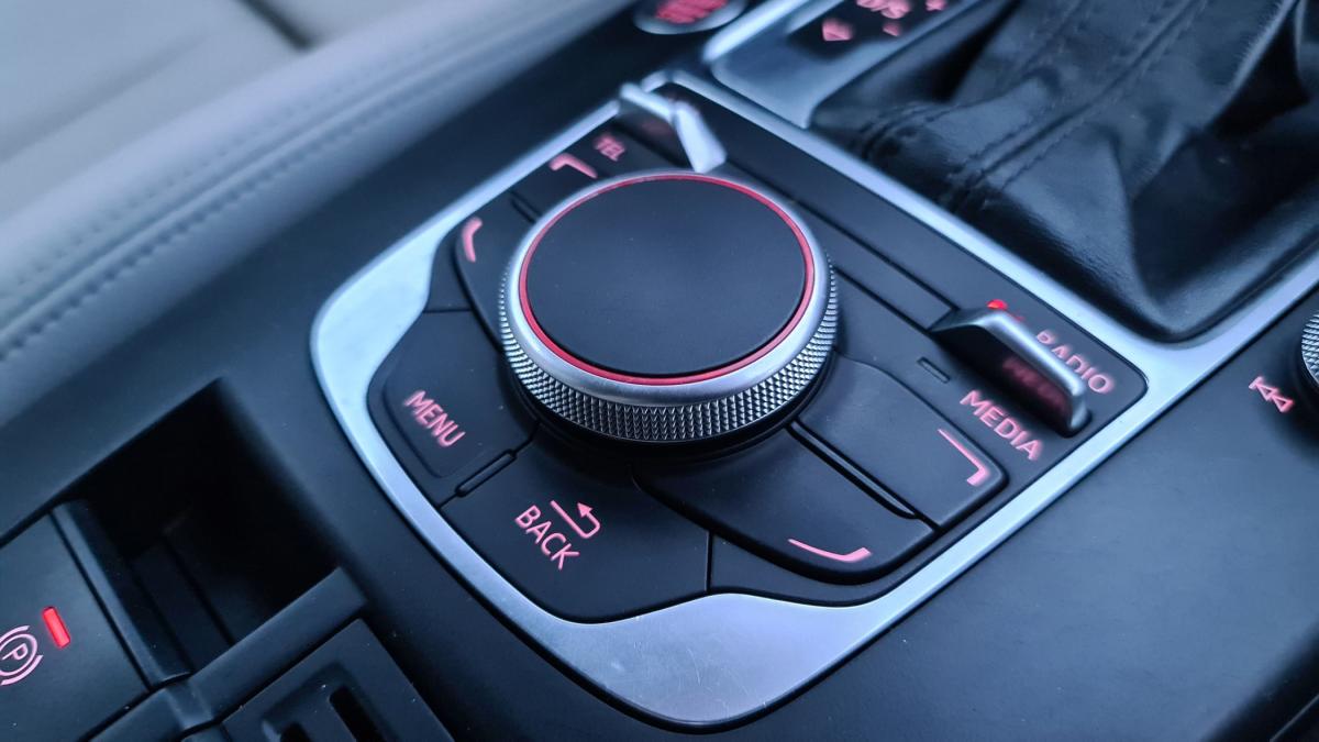 audi-a3-2015-diesel-1598cc