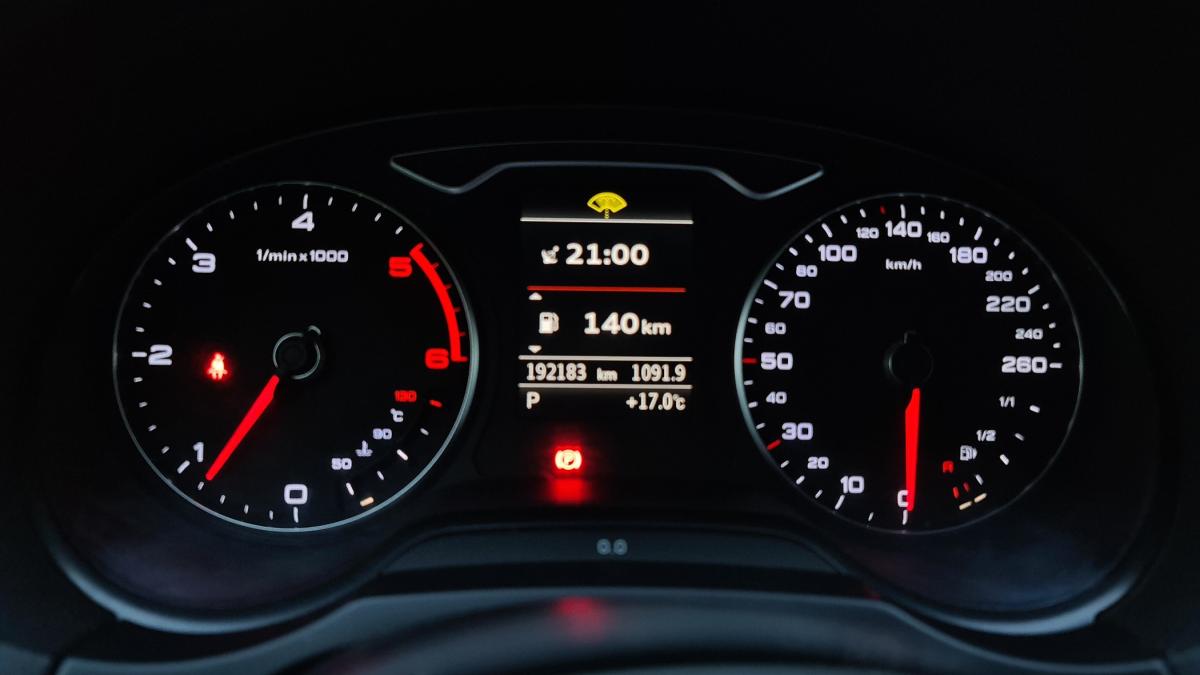 audi-a3-2015-diesel-1598cc