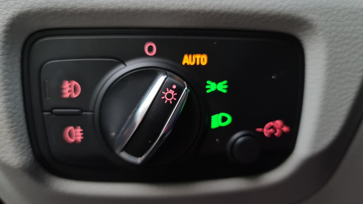 audi-a3-2015-diesel-1598cc