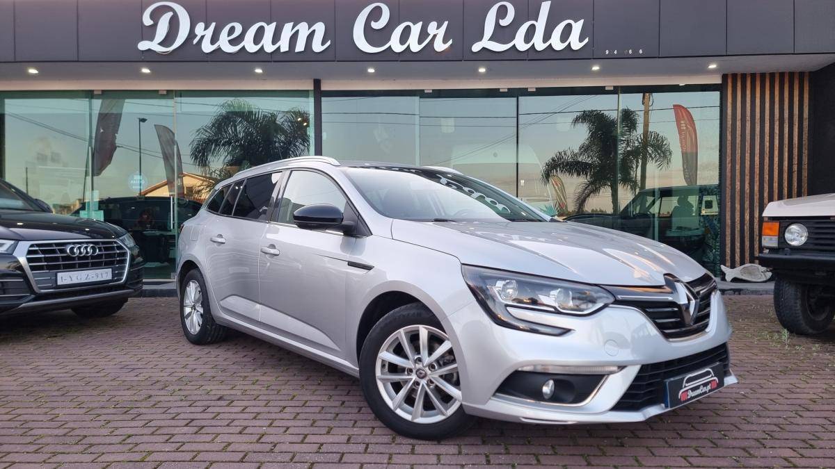 renault-megane-sport-tourer-2018-diesel-1461cc