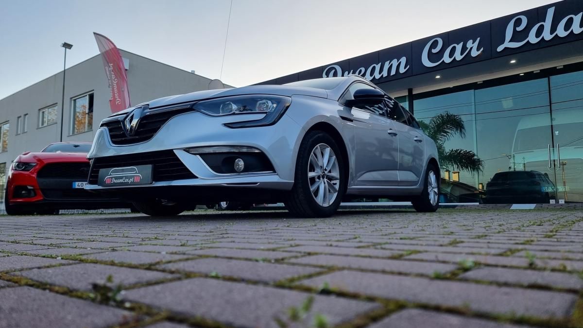 renault-megane-sport-tourer-2018-diesel-1461cc
