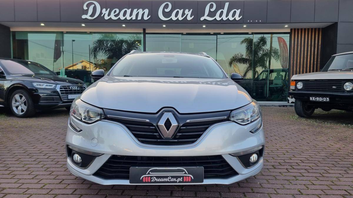 renault-megane-sport-tourer-2018-diesel-1461cc