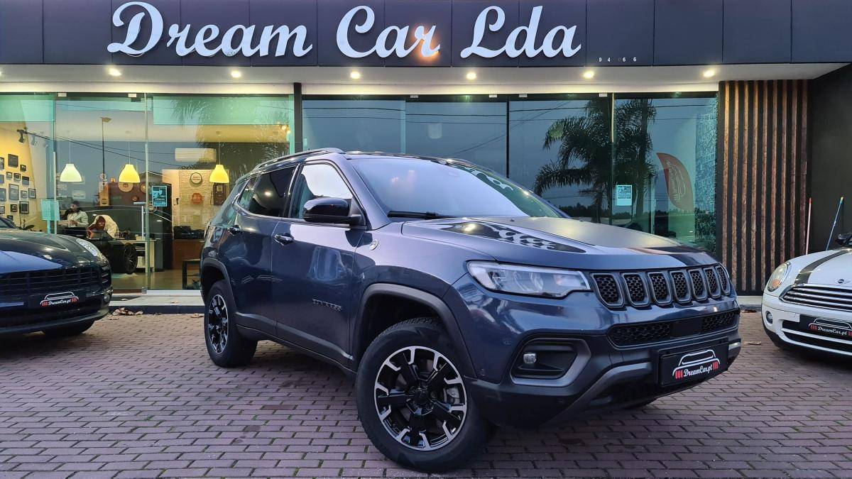 jeep-compass-2023-hibrido-a-gasolina-1332cc