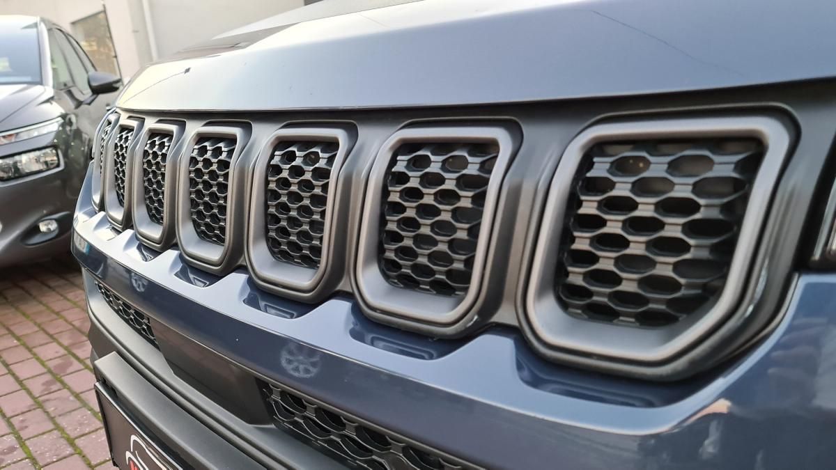 jeep-compass-2023-hibrido-a-gasolina-1332cc
