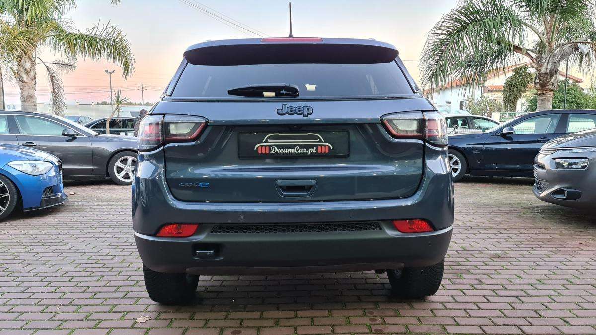 jeep-compass-2023-hibrido-a-gasolina-1332cc