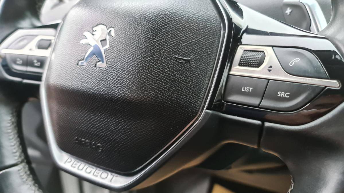 peugeot-3008-2018-diesel-1560cc