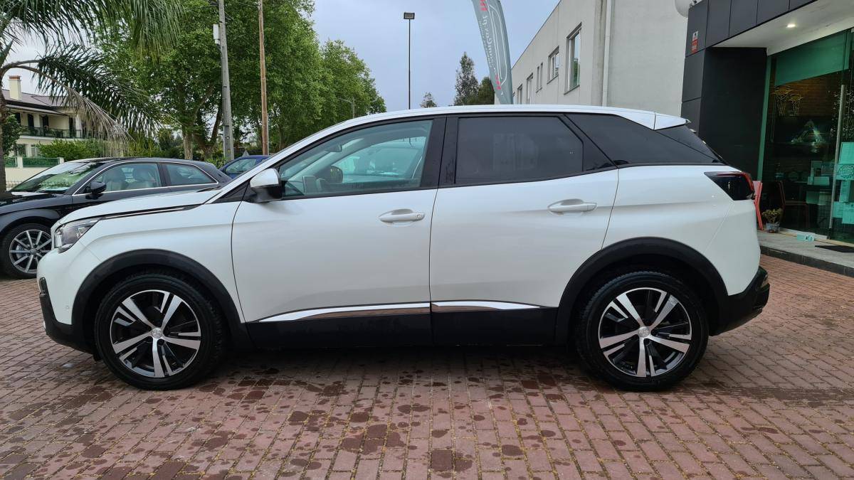 peugeot-3008-2018-diesel-1560cc