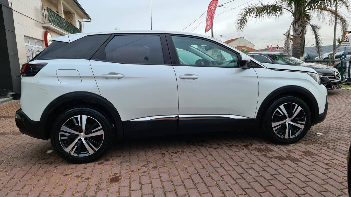 peugeot-3008-2018-diesel-1560cc