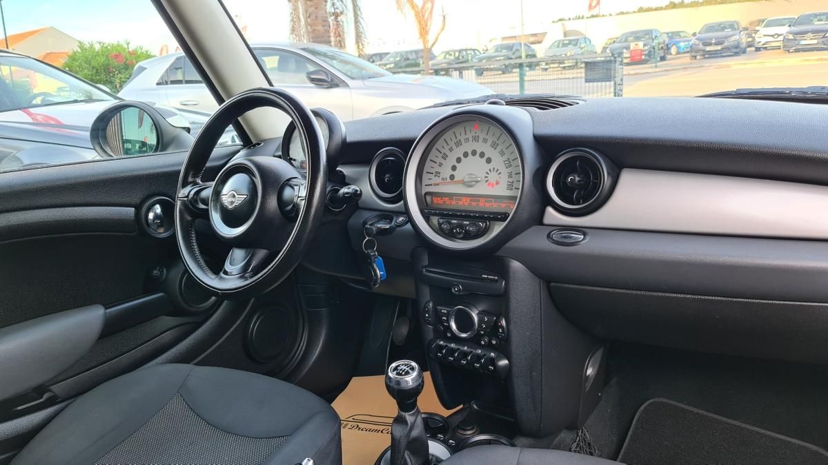 mini-one-2010-diesel-1598cc