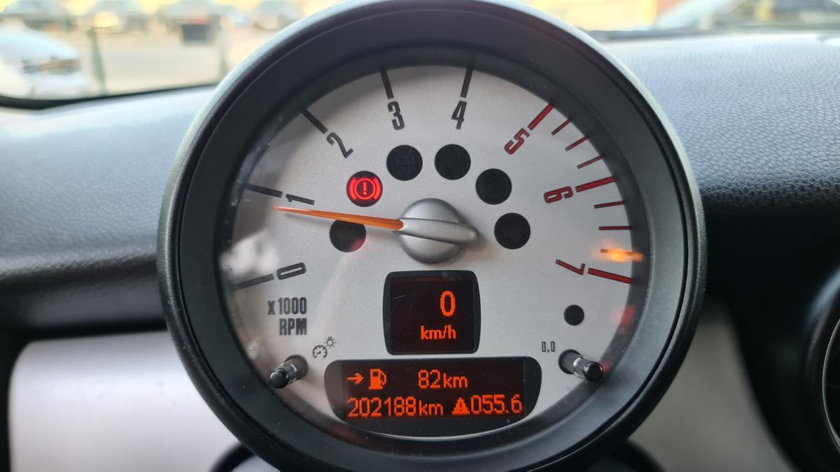 mini-one-2010-diesel-1598cc