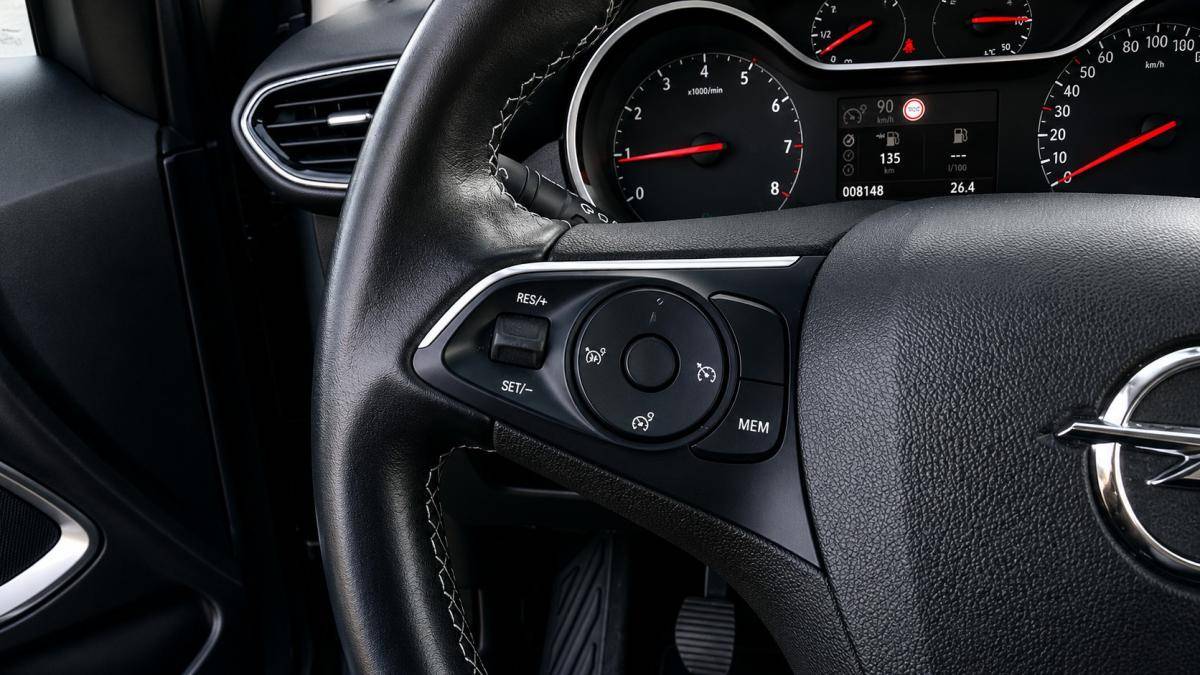 opel-crossland-2023-gasolina-1199cc
