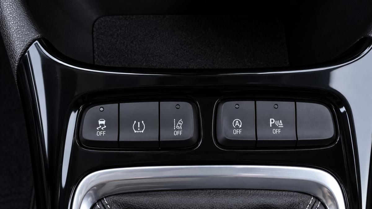 opel-crossland-2023-gasolina-1199cc