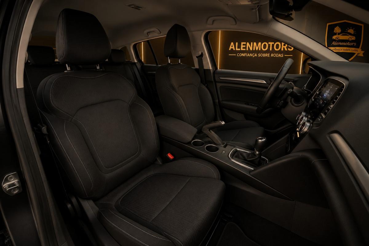 renault-megane-sport-tourer-2022-diesel-1461cc