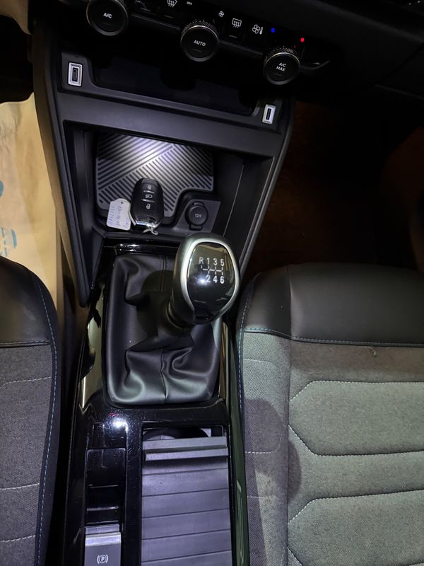 citroen-c4-2021-gasolina-1199cc