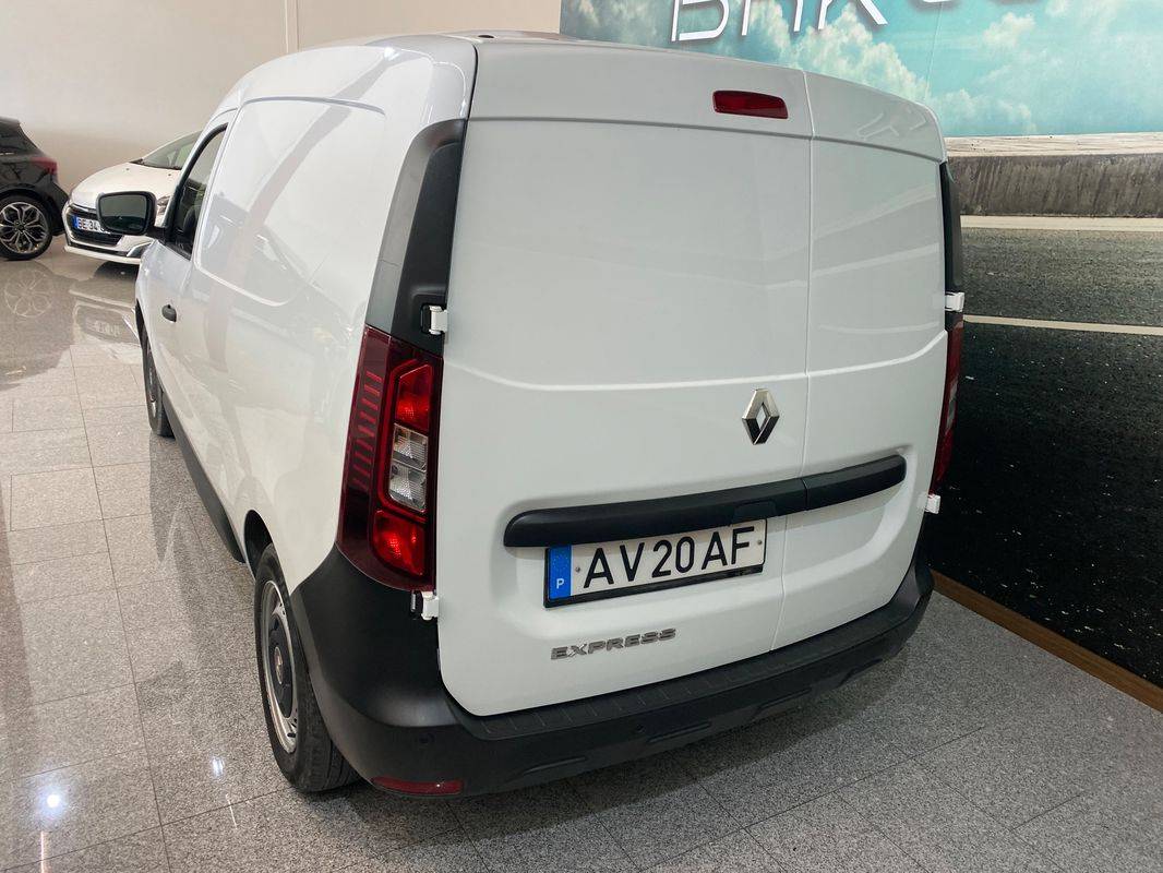renault-express-2022-diesel-1461cc