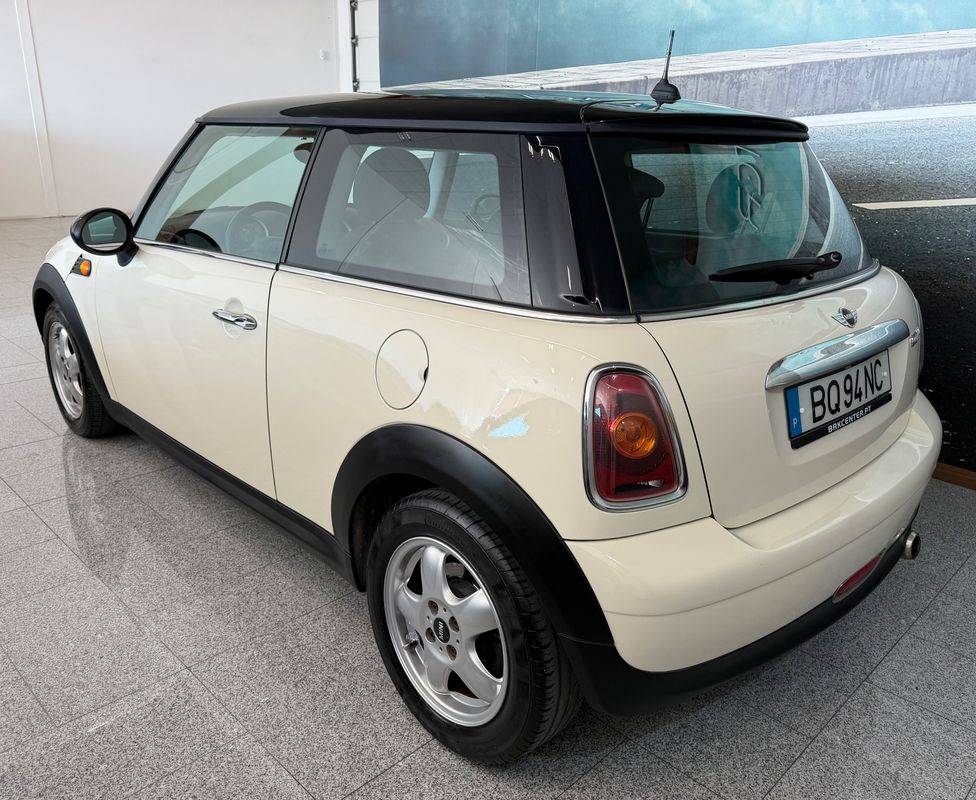 mini-cooper-2008-gasolina-1598cc