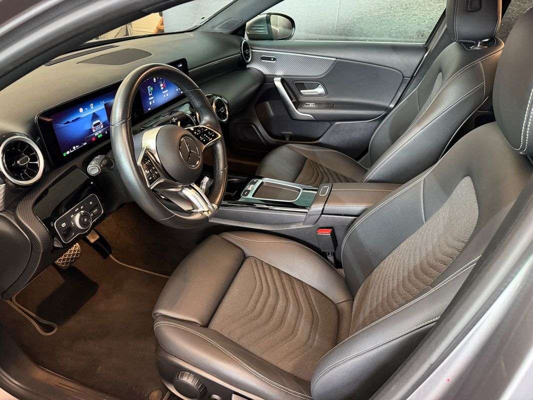 mercedes-benz-classe-a-2024-hibrido-a-gasolina-1332cc